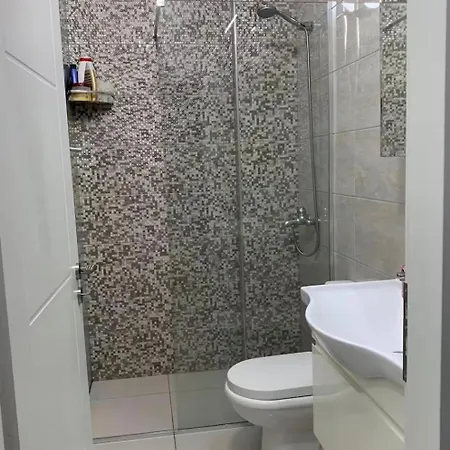 Azure Lägenhet Sarandë